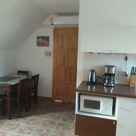 Velocafe Apartman Apartment *