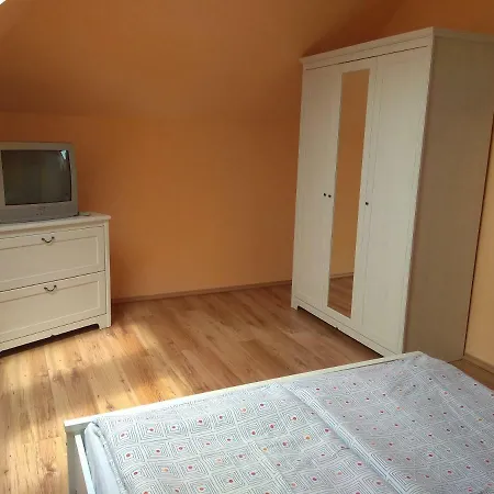 Velocafe Apartman *