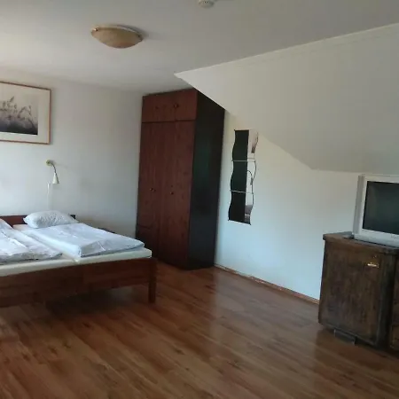 Velocafe Apartman *